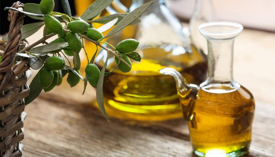 azeite de oliva, um dos antioxidantes naturais.